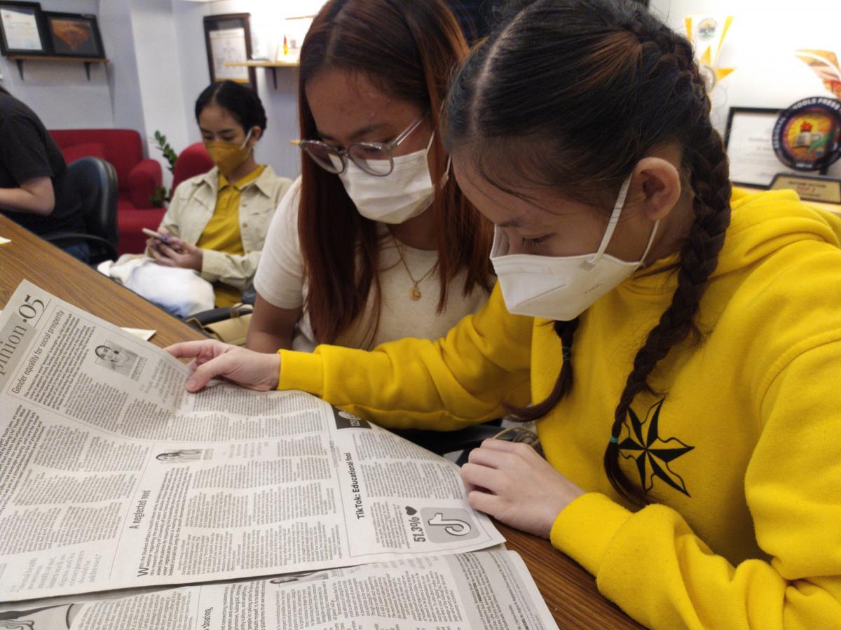 Students of St. Edward School working on The Estoile